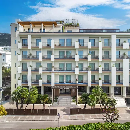 Hotel Ara Maris & 5*