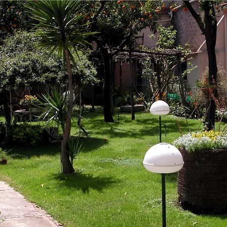 Otel Ara Maris &