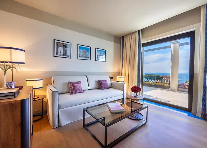 Ara Maris & 5* סורנטו