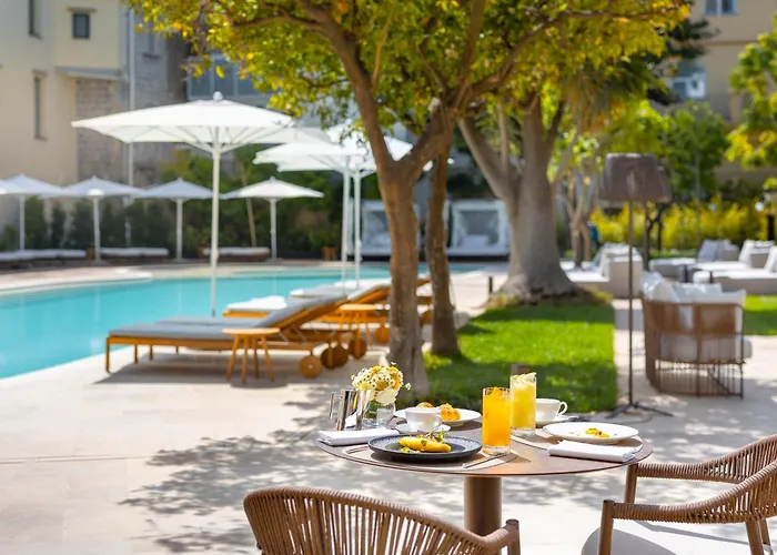 מלון Ara Maris & 5*