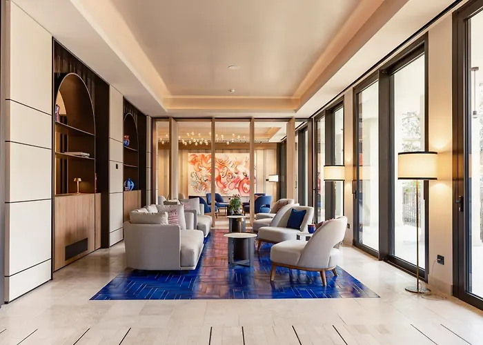 מלון Ara Maris &