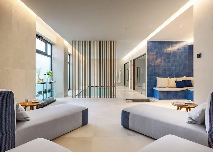 מלון Ara Maris &